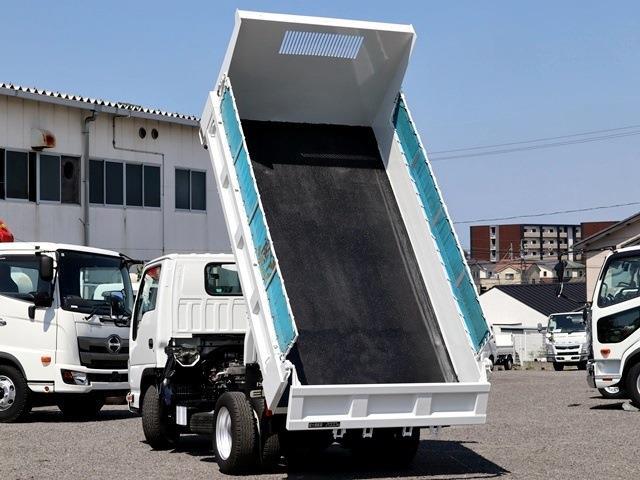 Isuzu Elf 12