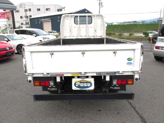 Mitsubishi Fuso Canter 11
