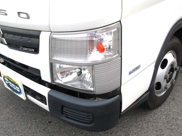 Mitsubishi Fuso Canter 3
