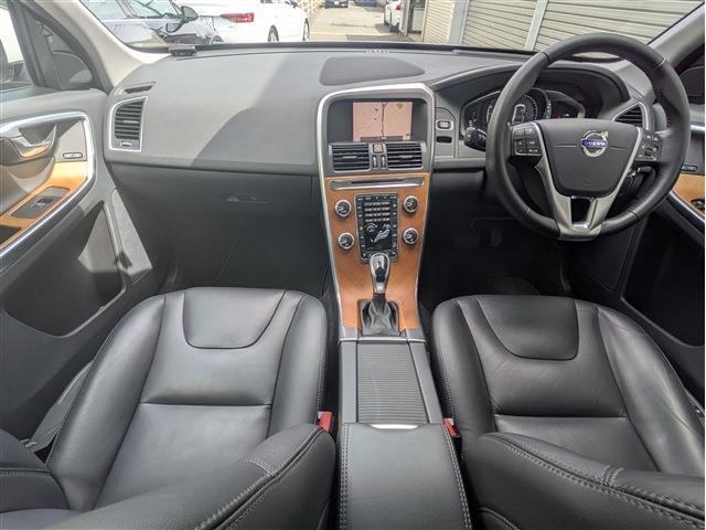 Volvo XC60 11