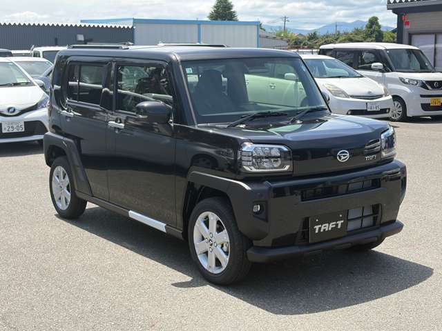 Daihatsu Taft 4