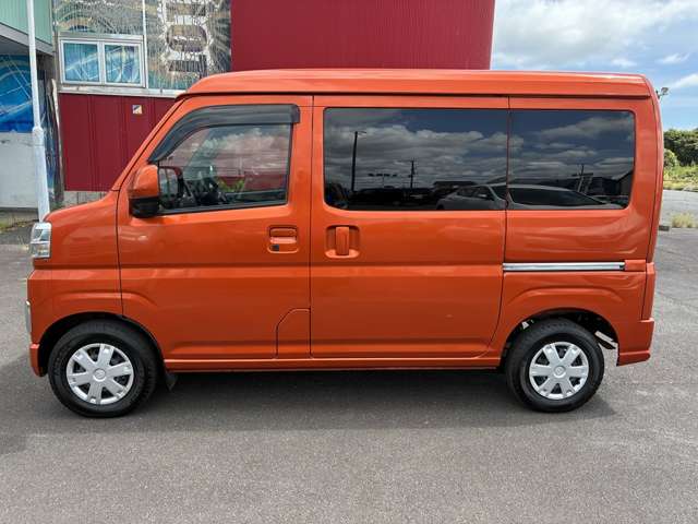Toyota Pixis Van 11