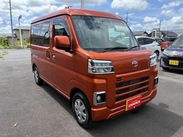 Toyota Pixis Van 6