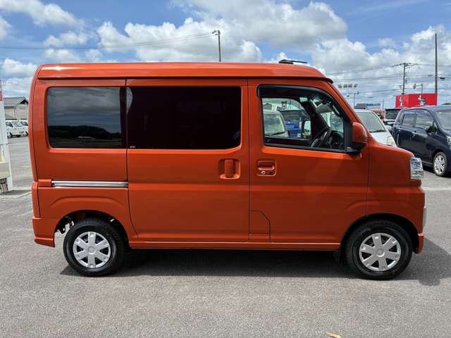 Toyota Pixis Van 7
