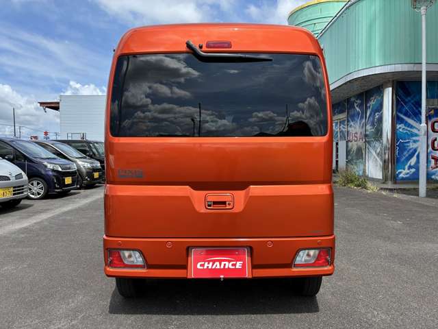 Toyota Pixis Van 9