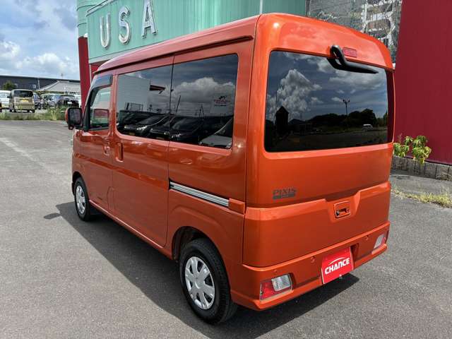 Toyota Pixis Van 10
