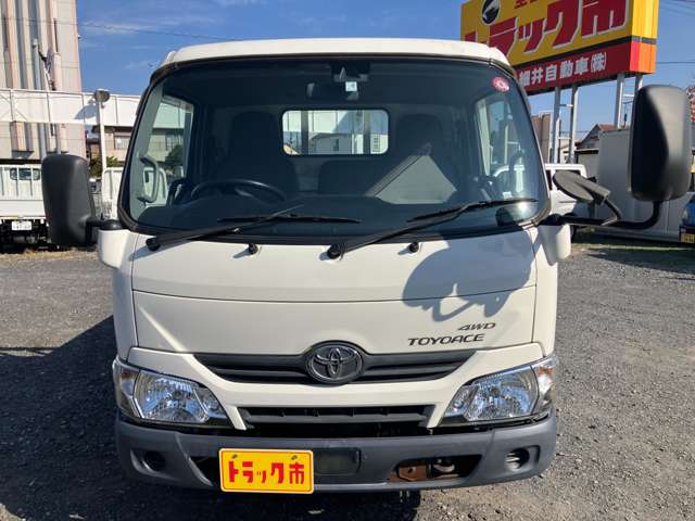 Toyota Toyoace 12