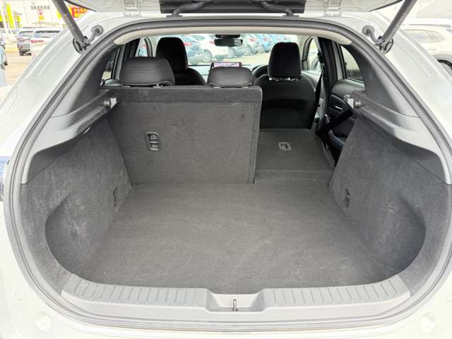 Mazda CX-30 11