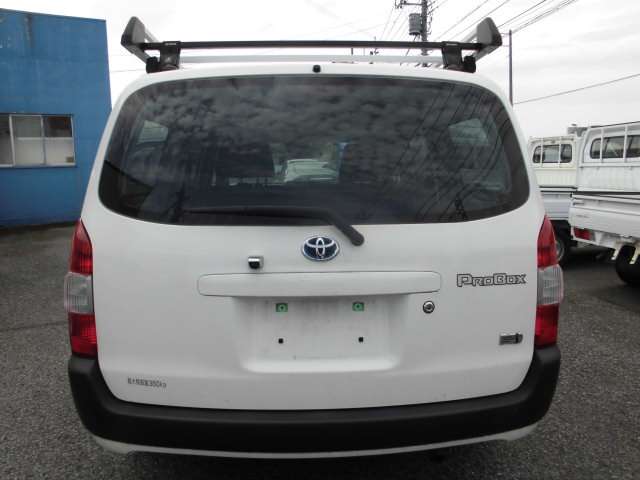 Toyota Probox Van 7
