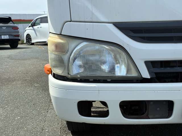 Hino Dutro 6
