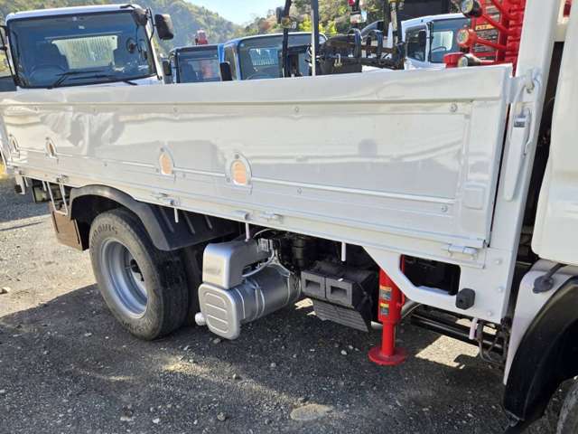 Hino Dutro 6