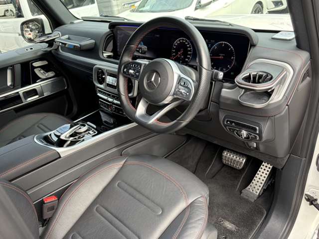 Mercedes-Benz G-Class 3