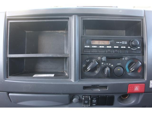 Isuzu Elf 11