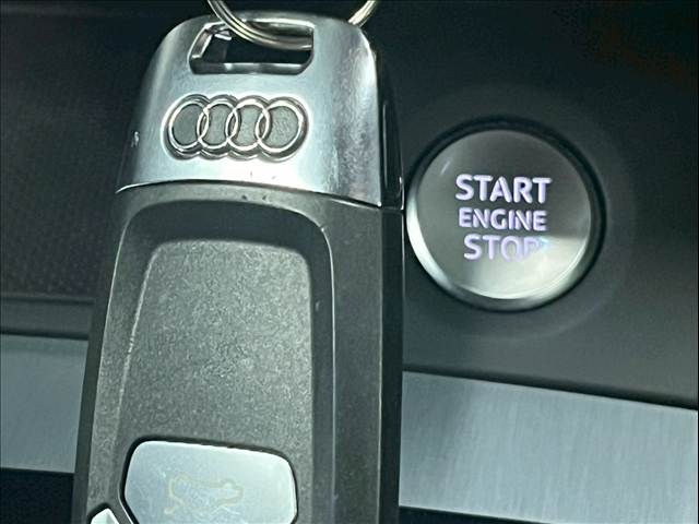 Audi Q5 Sportback 6
