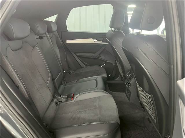 Audi Q5 Sportback 8