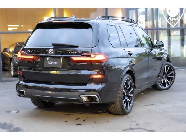 BMW X7 6