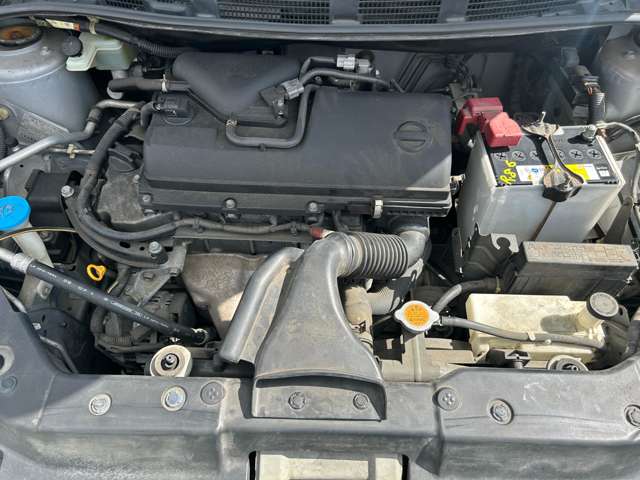 Nissan AD 11