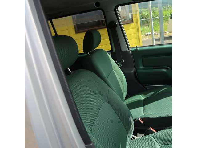 Daihatsu ネイキッド 12