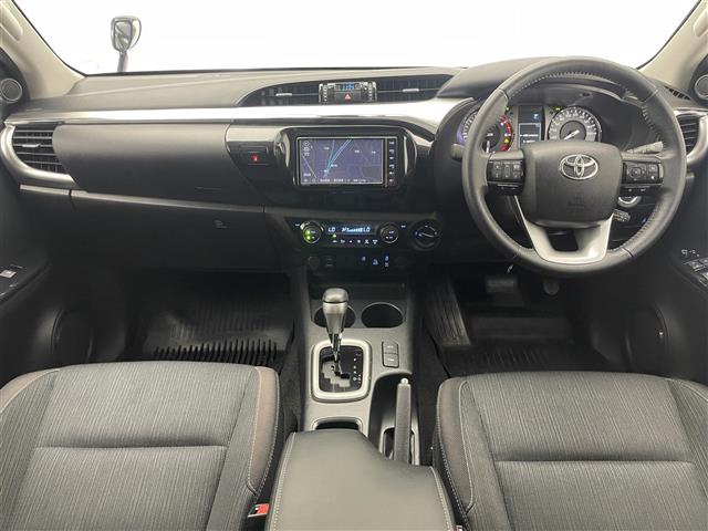 Toyota Hilux 3
