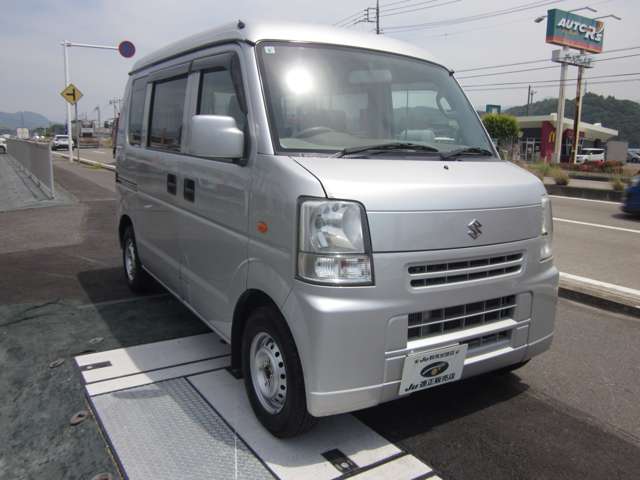 Suzuki Every 9