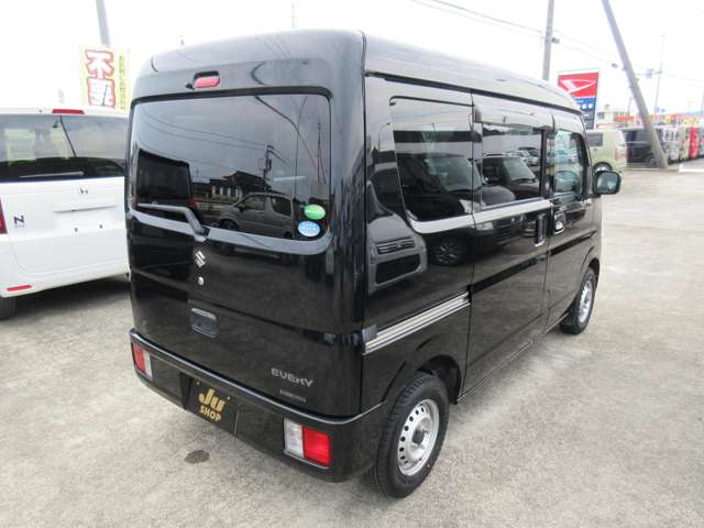 Suzuki Every 8