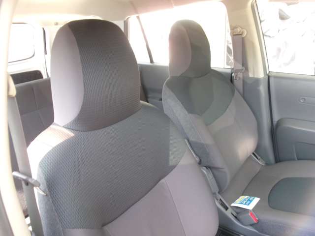 Mazda Familia Van 7