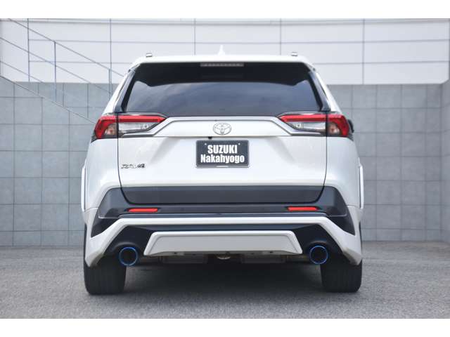 Toyota RAV4 10