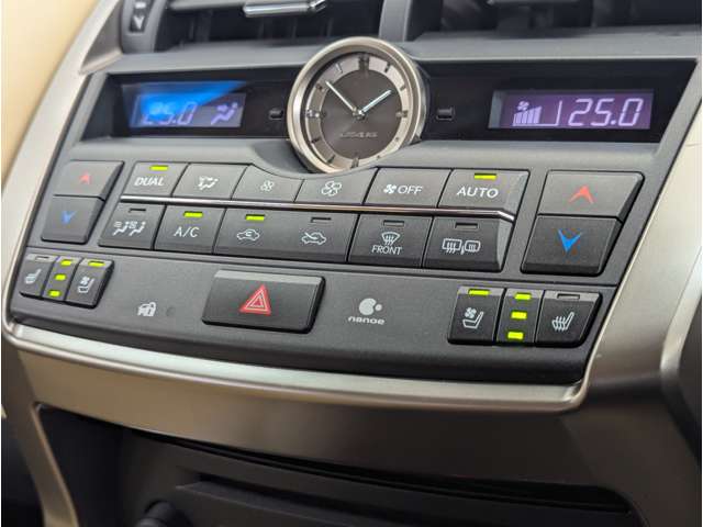 Lexus NX 6