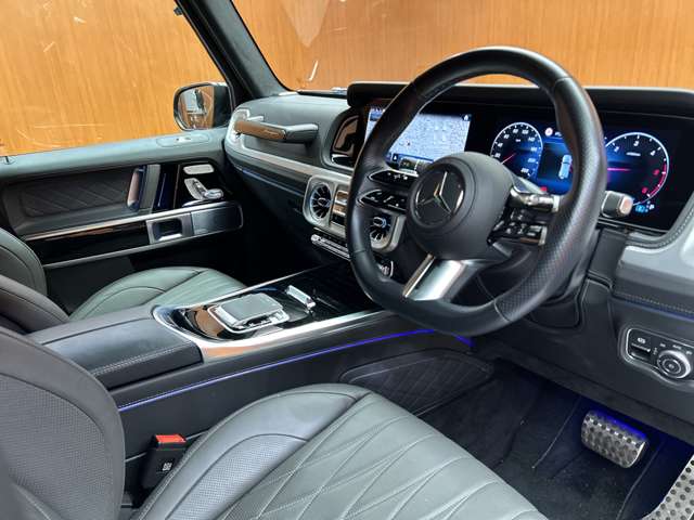 Mercedes-Benz G-Class 5