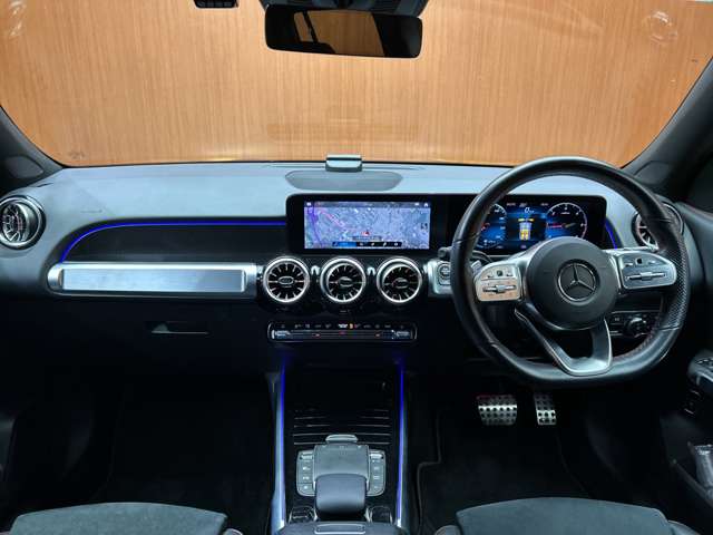 Mercedes-Benz GLB 4