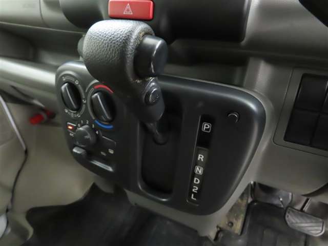 Suzuki Every 12