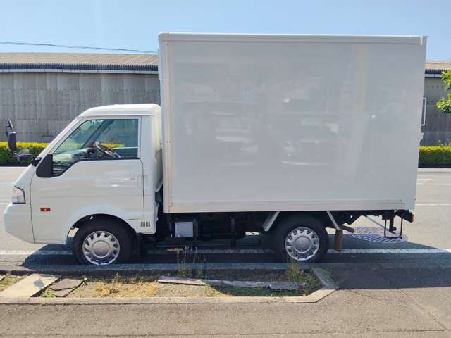 Mazda Bongo Truck 11