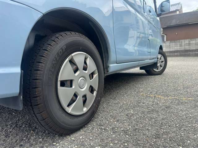 Daihatsu Hijet Cargo 10