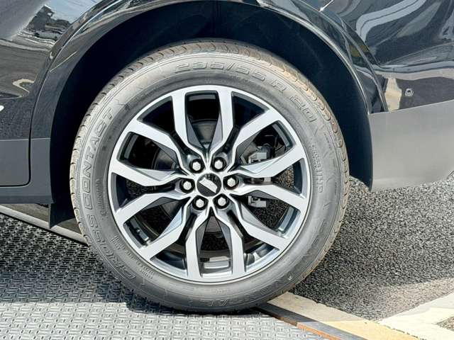 Cadillac XT5 9