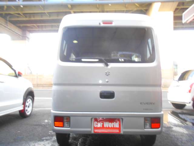 Suzuki Every 13