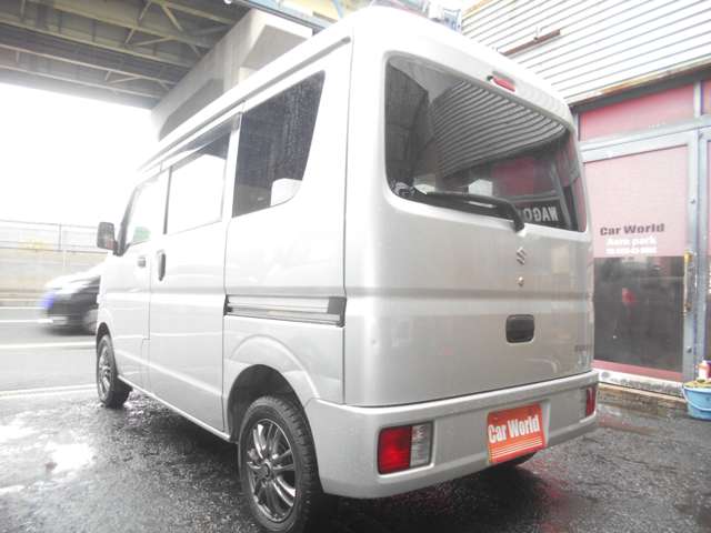 Suzuki Every 12