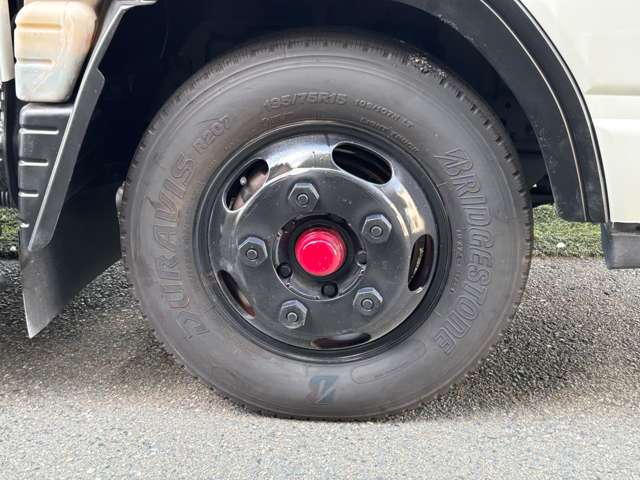 Mitsubishi Fuso Canter 11