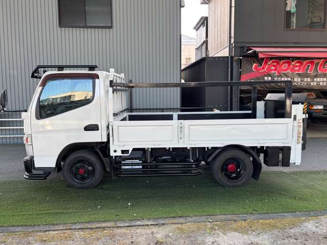 Mitsubishi Fuso Canter 4