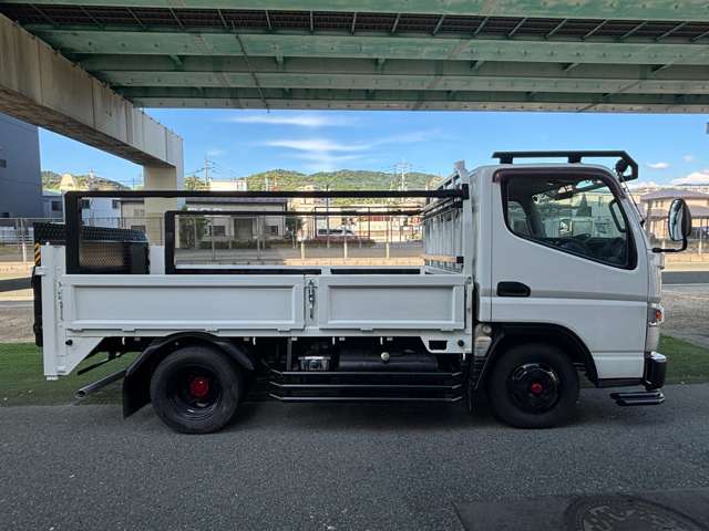 Mitsubishi Fuso Canter 5