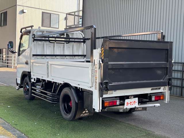 Mitsubishi Fuso Canter 8