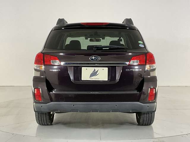 Subaru Legacy Outback 9
