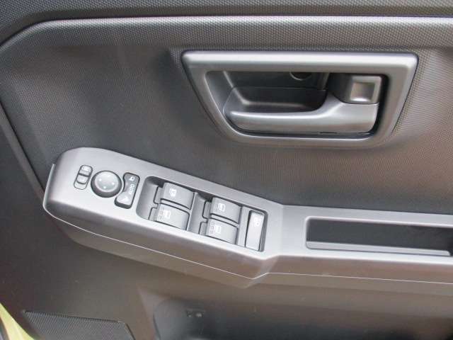 Daihatsu Taft 12