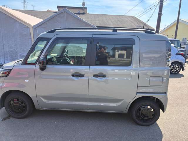 Suzuki Spacia Base 6