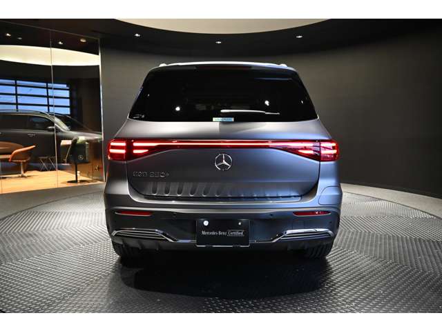 Mercedes-Benz EQB 6