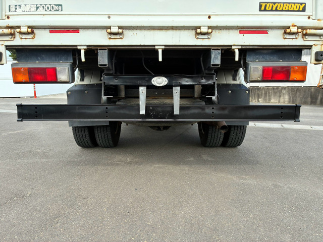 Mitsubishi Fuso Canter 11