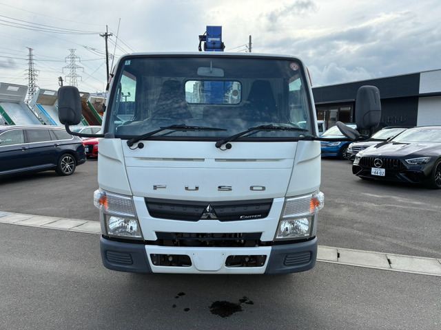Mitsubishi Fuso Canter 2
