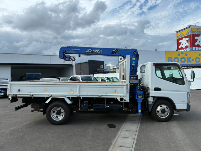 Mitsubishi Fuso Canter 4