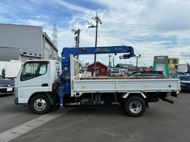 Mitsubishi Fuso Canter 8