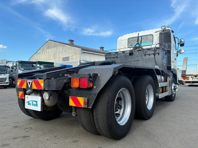 Hino Profia 8