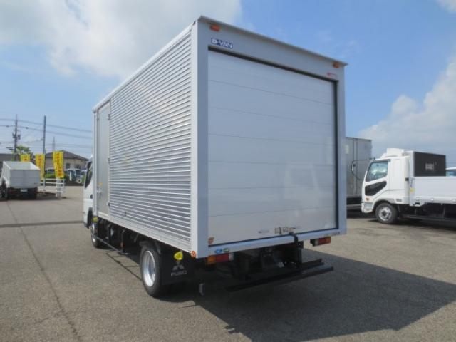 Mitsubishi Fuso Canter 5